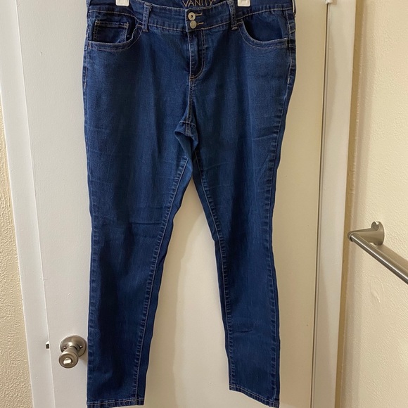 Vanity Denim - Vanity Jeans